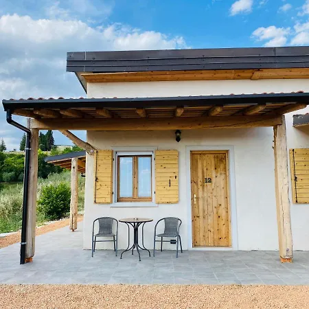 La Perlara - Adults Only